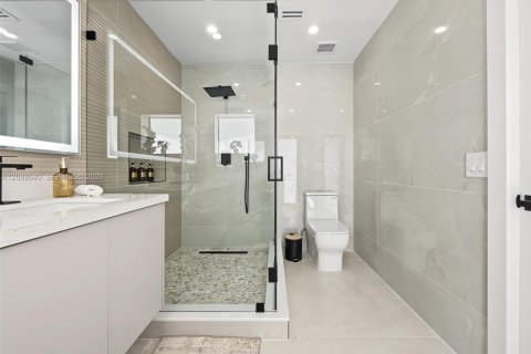 Casa en venta en Palmetto Bay, Florida, 4 dormitorios, 172.8 m2 № 2398143 - foto 27