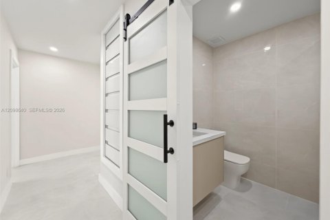 Casa en venta en Palmetto Bay, Florida, 4 dormitorios, 172.8 m2 № 2398143 - foto 17