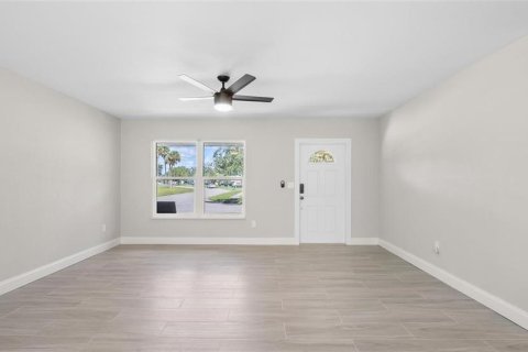 Casa en venta en North Port, Florida, 3 dormitorios, 124.77 m2 № 1515915 - foto 13
