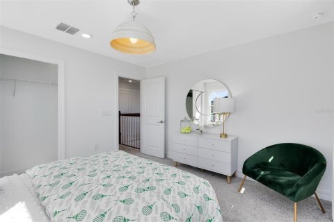 Casa en venta en Winter Garden, Florida, 4 dormitorios, 280.29 m2 № 1915132 - foto 25