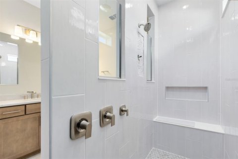 Casa en venta en Winter Garden, Florida, 4 dormitorios, 280.29 m2 № 1915132 - foto 14