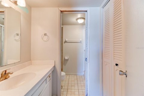Condo in Ponce Inlet, Florida, 2 bedrooms  № 1555369 - photo 16
