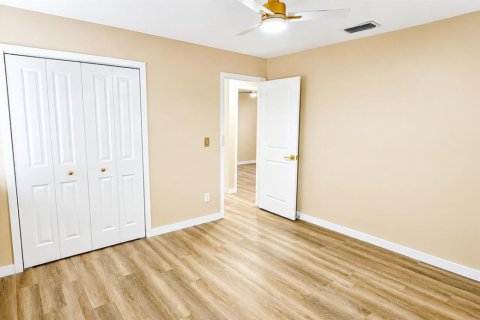 Villa ou maison à vendre à Okeechobee, Floride: 3 chambres, 93.65 m2 № 2388462 - photo 6