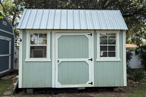 House in Zephyrhills, Florida 3 bedrooms, 205.13 sq.m. № 1919742 - photo 30