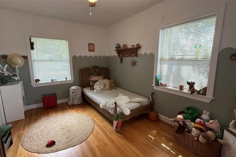 House in Zephyrhills, Florida 3 bedrooms, 205.13 sq.m. № 1919742 - photo 18