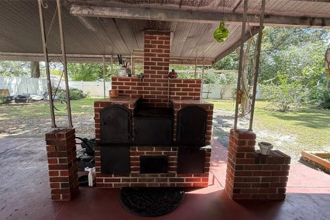 House in Zephyrhills, Florida 3 bedrooms, 205.13 sq.m. № 1919742 - photo 28