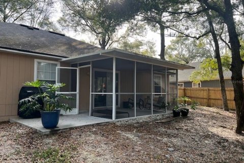 House in Gainesville, Florida 3 bedrooms, 136.01 sq.m. № 2379159 - photo 18