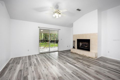 House in Gainesville, Florida 3 bedrooms, 136.01 sq.m. № 2379159 - photo 9