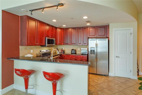 Condo in Orlando, Florida, 2 bedrooms  № 1784421 - photo 3