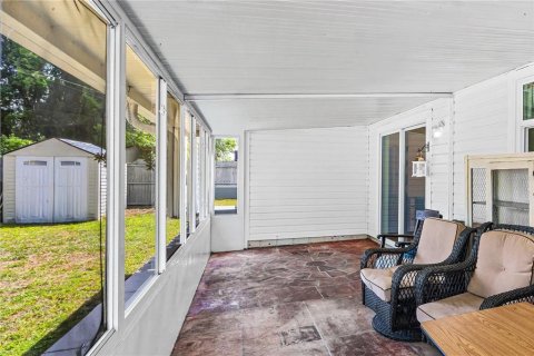 House in Edgewater, Florida 4 bedrooms, 145.3 sq.m. № 2205675 - photo 28