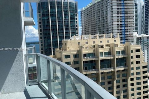 Condo in Miami, Florida  № 2042390 - photo 2