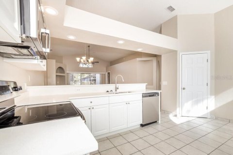 Villa ou maison à louer à Clermont, Floride: 3 chambres, 137.68 m2 № 2427305 - photo 8