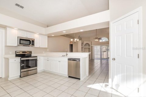 Villa ou maison à louer à Clermont, Floride: 3 chambres, 137.68 m2 № 2427305 - photo 7
