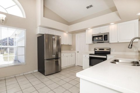 Villa ou maison à louer à Clermont, Floride: 3 chambres, 137.68 m2 № 2427305 - photo 9