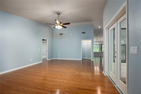 Casa en venta en Gainesville, Florida, 4 dormitorios, 218.32 m2 № 1773865 - foto 17