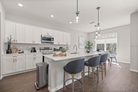 House in Ocala, Florida 4 bedrooms, 174.01 sq.m. № 1796921 - photo 9