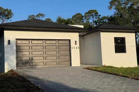 Villa ou maison à Port Charlotte, Floride 3 chambres, 157.66 m2 № 2105985