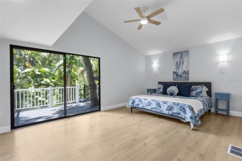 House in Nokomis, Florida 3 bedrooms, 254.09 sq.m. № 1857732 - photo 19