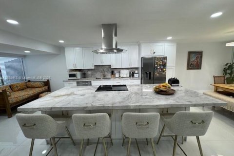 Copropriété à louer à Plantation, Floride: 3 chambres, 201.6 m2 № 1882534 - photo 13