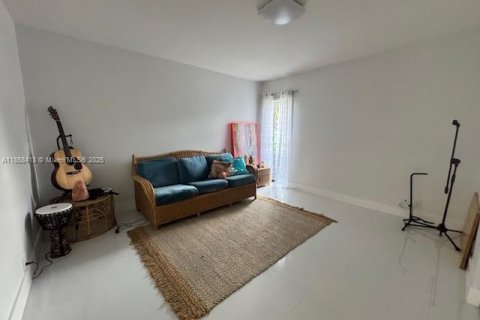 Copropriété à louer à Plantation, Floride: 3 chambres, 201.6 m2 № 1882534 - photo 8