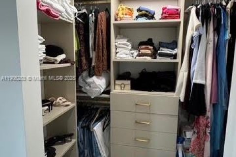 Снять в аренду кондоминиум в Авентура, Флорида 2 спальни, 112.41м2, № 1956904 - фото 30