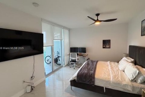 Снять в аренду кондоминиум в Авентура, Флорида 2 спальни, 112.41м2, № 1956904 - фото 25