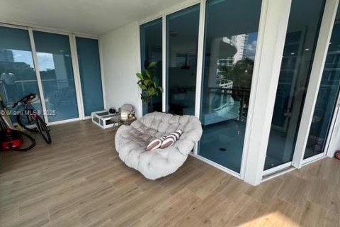 Снять в аренду кондоминиум в Авентура, Флорида 2 спальни, 112.41м2, № 1956904 - фото 18