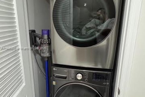 Снять в аренду кондоминиум в Авентура, Флорида 2 спальни, 112.41м2, № 1956904 - фото 10