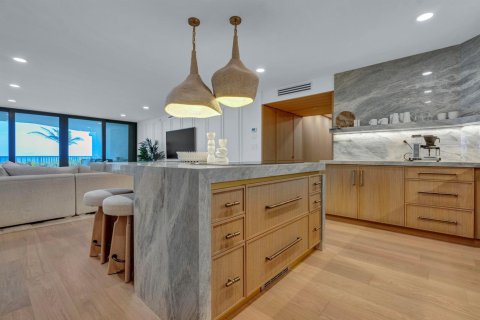 Купить кондоминиум в Палм-Бич, Флорида 3 комнаты, 218.32м2, № 2085503 - фото 8