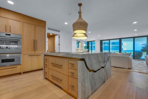 Купить кондоминиум в Палм-Бич, Флорида 3 комнаты, 218.32м2, № 2085503 - фото 7