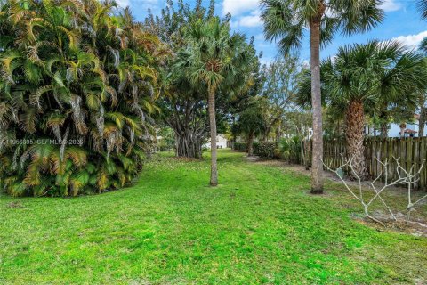 Townhouse in Jupiter, Florida 3 bedrooms, 134.89 sq.m. № 2088360 - photo 19