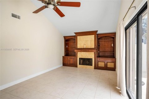 Townhouse in Jupiter, Florida 3 bedrooms, 134.89 sq.m. № 2088360 - photo 4
