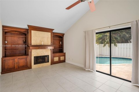 Townhouse in Jupiter, Florida 3 bedrooms, 134.89 sq.m. № 2088360 - photo 6