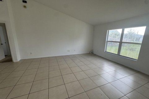 Villa ou maison à vendre à Port St. Lucie, Floride: 4 chambres, 207.73 m2 № 2084563 - photo 11
