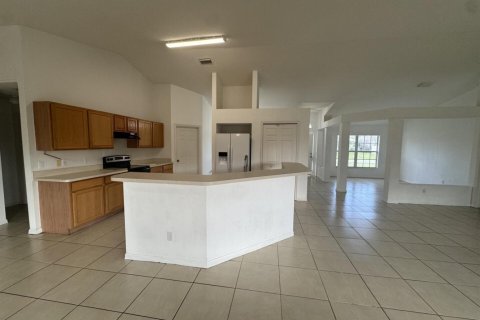 Villa ou maison à vendre à Port St. Lucie, Floride: 4 chambres, 207.73 m2 № 2084563 - photo 20