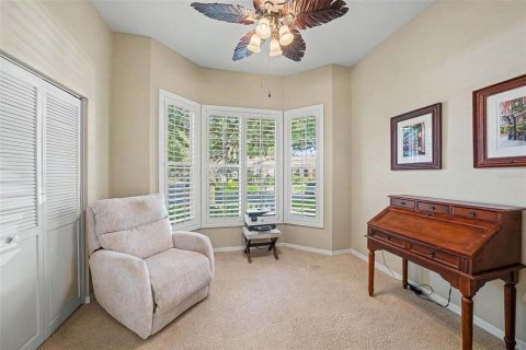 House in Saint Petersburg, Florida 5 bedrooms, 372.35 sq.m. № 2127065 - photo 23