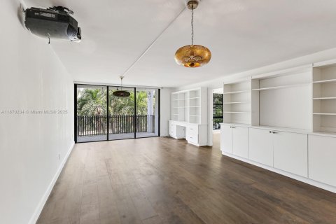 Condominio en alquiler en Key Biscayne, Florida, 2 dormitorios, 115.38 m2 № 1921155 - foto 5