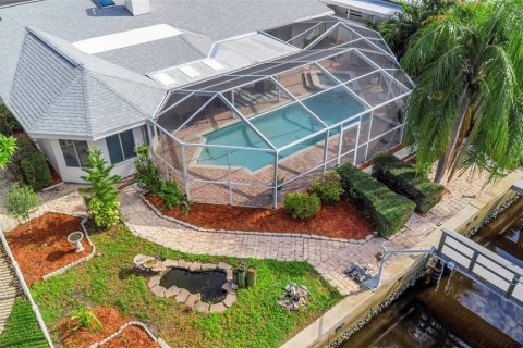 Casa en venta en Palm Harbor, Florida, 4 dormitorios, 172.8 m2 № 1909921 - foto 8