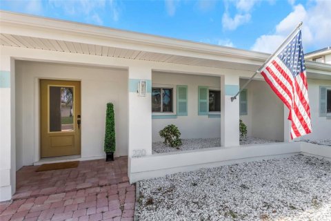 Casa en venta en Palm Harbor, Florida, 4 dormitorios, 172.8 m2 № 1909921 - foto 6