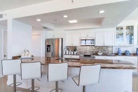 Condominio en venta en Clearwater, Florida, 3 dormitorios, 180.42 m2 № 2097373 - foto 16