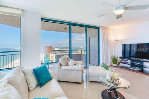 Condominio en venta en Clearwater, Florida, 3 dormitorios, 180.42 m2 № 2097373 - foto 9