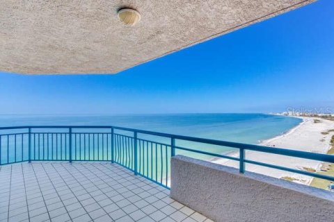 Condominio en venta en Clearwater, Florida, 3 dormitorios, 180.42 m2 № 2097373 - foto 29