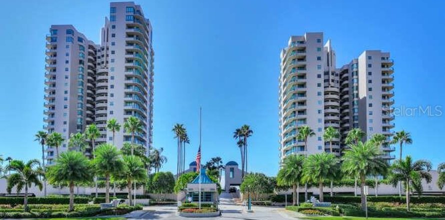 Condominio en Clearwater, Florida, 3 dormitorios  № 2097373