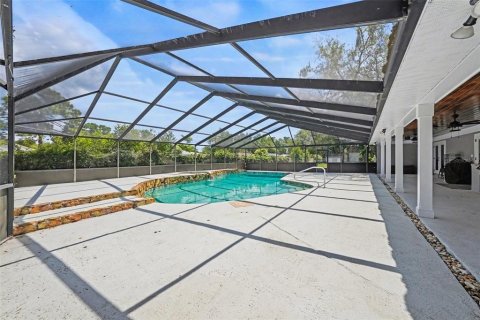 House in Brandon, Florida 4 bedrooms, 252.88 sq.m. № 2105126 - photo 29