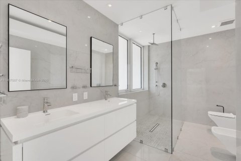 Купить виллу или дом в Майами-Бич, Флорида 3 спальни, 336.58м2, № 1968035 - фото 20