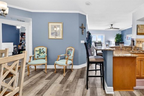 Condo in New Port Richey, Florida, 3 bedrooms  № 2133485 - photo 19