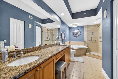 Condo in New Port Richey, Florida, 3 bedrooms  № 2133485 - photo 10