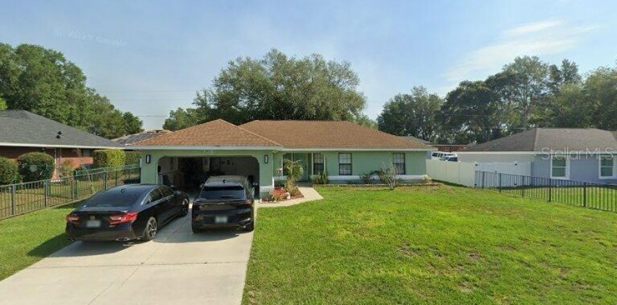 House in Ocala, Florida 4 bedrooms, 152.64 sq.m. № 1846941