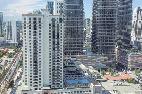 Купить кондоминиум в Майами, Флорида 1 спальня, 87.79м2, № 2083022 - фото 2
