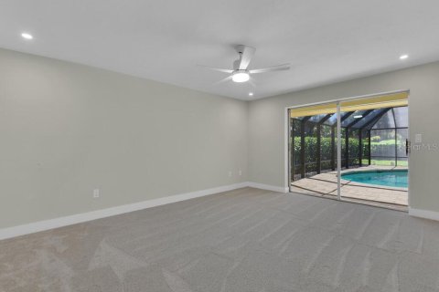 House in Naples, Florida 3 bedrooms, 241.64 sq.m. № 2210823 - photo 21